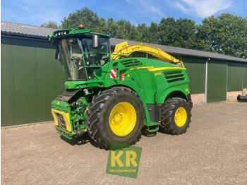 Кормоуборочный комбайн JOHN DEERE 8500