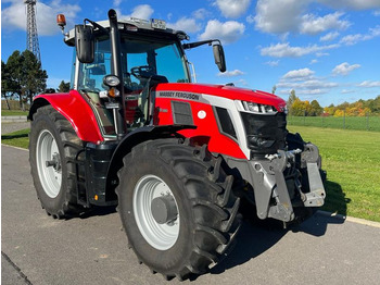 Трактор MASSEY FERGUSON