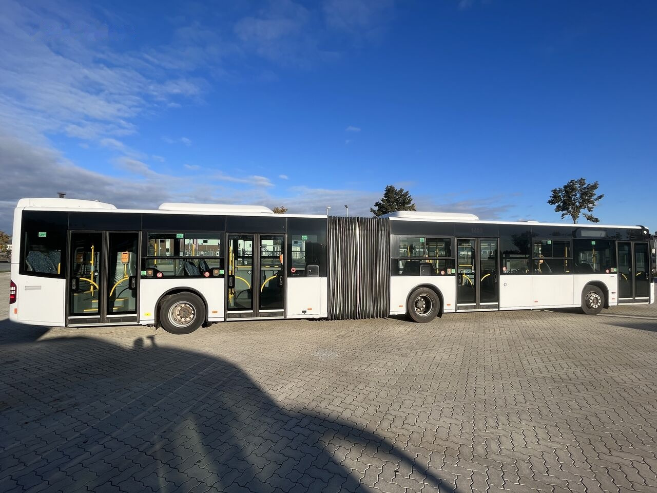 Городской автобус Mercedes-Benz Conecto G (LF) - 40 Sitze + 101 Stehpl. + 1 Rollstuhl: фото 8