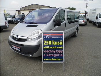 Opel Vivaro 2,0CDTI  9SITZE KLIMA  - Микроавтобус