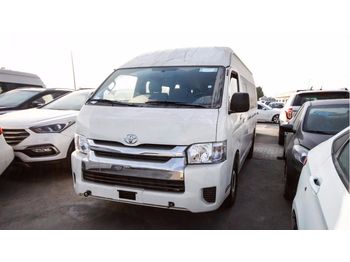 Микроавтобус TOYOTA HIACE FLAT ROOF