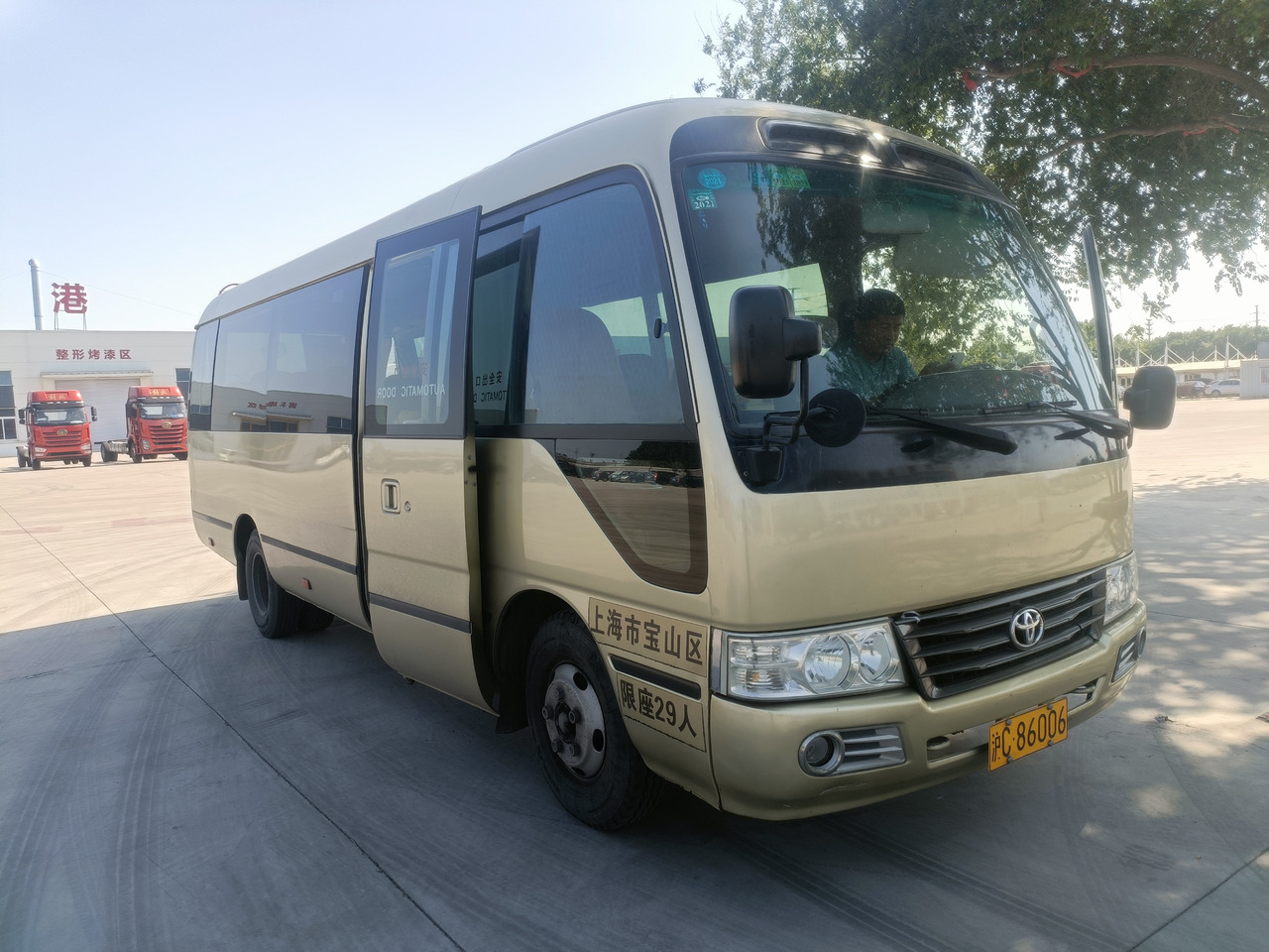 Микроавтобус, Пассажирский фургон TOYOTA Coaster passenger bus 29 seats: фото 2