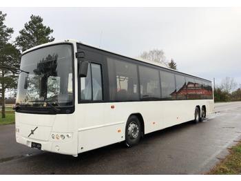 Городской автобус Volvo 8700: фото 1