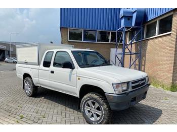 Легковой автомобиль Toyota Hilux X-CAB 4WD Benzine