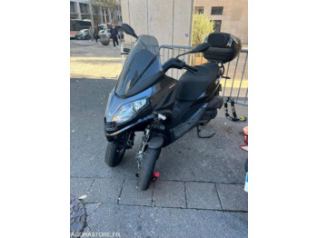 Piaggio MP3 - Мотоцикл