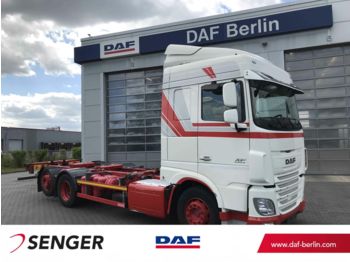 Грузовик-контейнеровоз/ Сменный кузов DAF XF 460 FAR Space Cab, Langendorf BDF Wechselsyst: фото 1