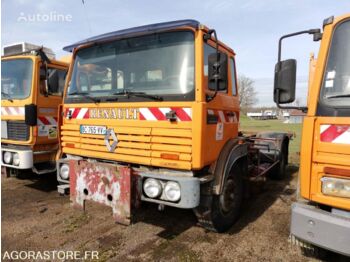 RENAULT G300 - грузовик-контейнеровоз/ сменный кузов