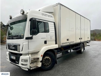 Грузовик с закрытым кузовом MAN TGM 18.290