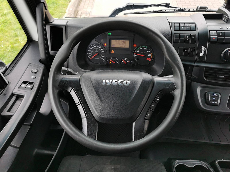 Грузовик с закрытым кузовом Iveco 120E22 EUROCARGO: фото 12