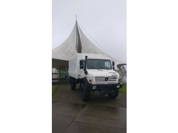 Новый Тентованный грузовик, Коммунальная/ Специальная техника MERCEDES-BENZ UNIMOG U4000: фото 1