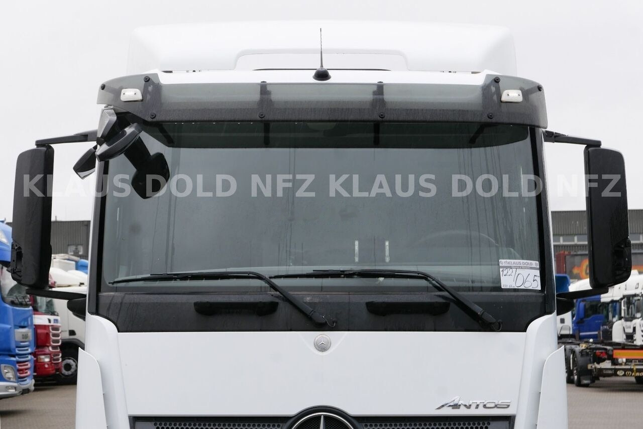 Грузовик-контейнеровоз/ Сменный кузов Mercedes-Benz Actros 2540 6x2 BDF Container truck + tail lift: фото 8