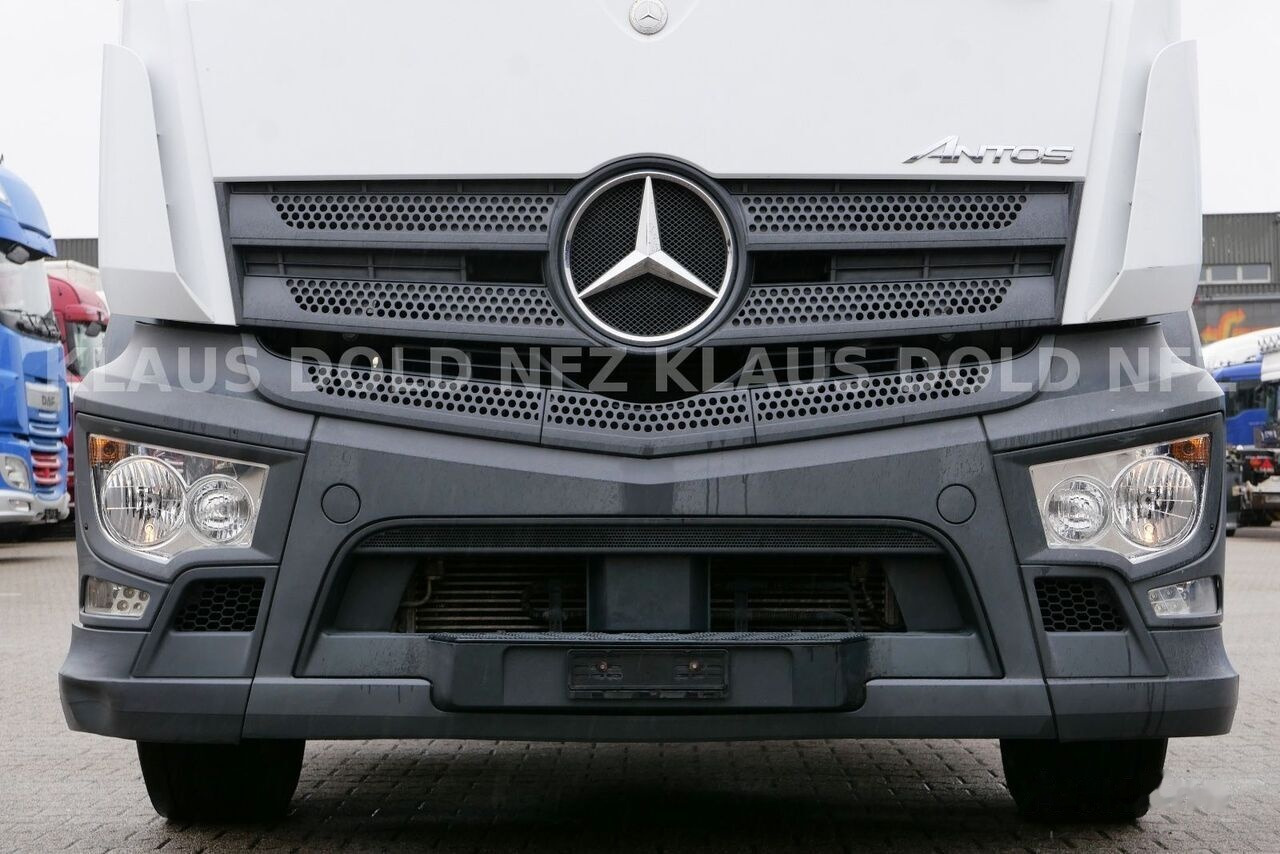 Грузовик-контейнеровоз/ Сменный кузов Mercedes-Benz Actros 2540 6x2 BDF Container truck + tail lift: фото 5