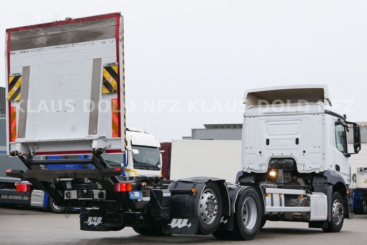 Грузовик-контейнеровоз/ Сменный кузов Mercedes-Benz Actros 2540 6x2 BDF Container truck + tail lift: фото 3