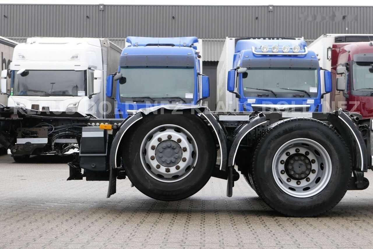 Грузовик-контейнеровоз/ Сменный кузов Mercedes-Benz Actros 2540 6x2 BDF Container truck + tail lift: фото 12
