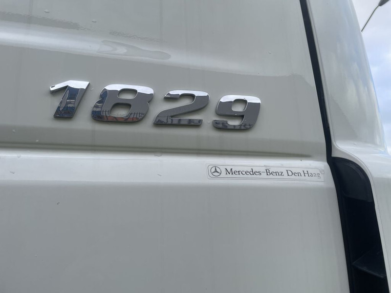 Грузовик-контейнеровоз/ Сменный кузов Mercedes-Benz Axor 1829: фото 16