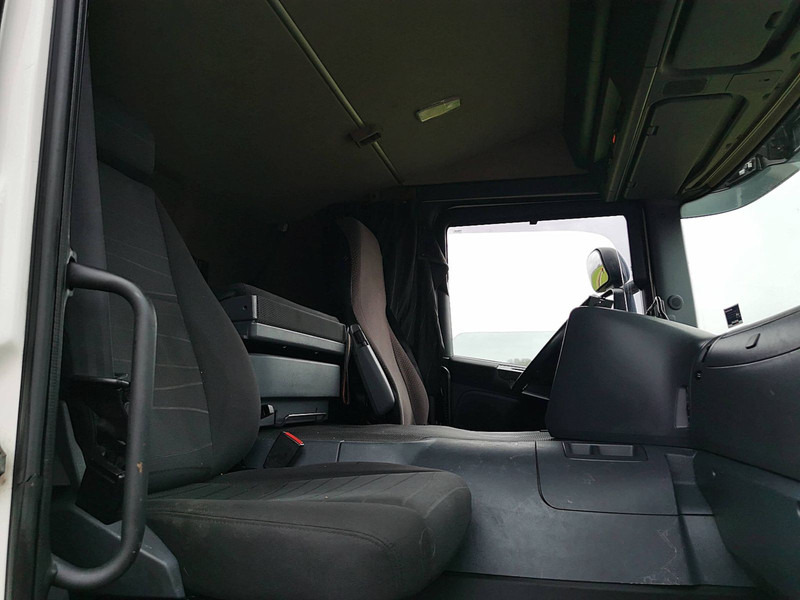 Автовоз Scania P410 truck transporter: фото 7