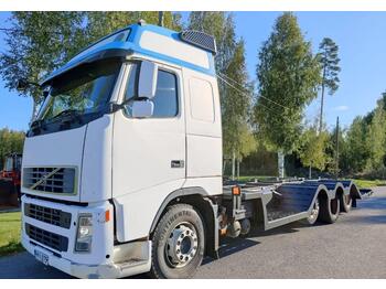 Автовоз для транспортировки тяжёлой техники Volvo FM13: фото 1