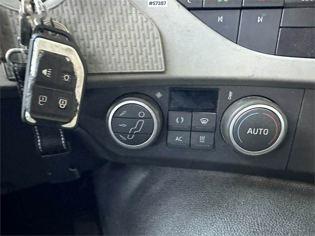 Грузовик бортовой/ Платформа, Автоманипулятор Volvo FM 420: фото 23