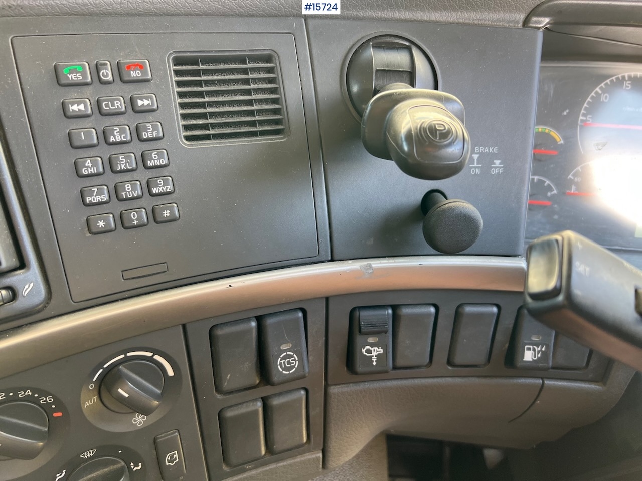 Мусоровоз Volvo FM9: фото 16