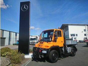 Коммунальная/ специальная техника Unimog Mercedes-Benz UNIMOG U300 4x4
