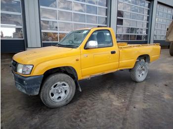 Пикап 2003 Toyota Hilux: фото 1