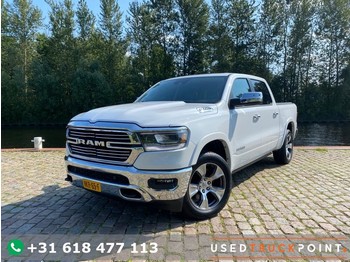 Пикап Dodge Ram 1500 / 5.7 V8 HEMI / LARAMIE / RIJKLAAR INCL LPG / PANORAMA DAK / LUCHTVERING / GROOT NAVI / LED / 20 INCH: фото 1