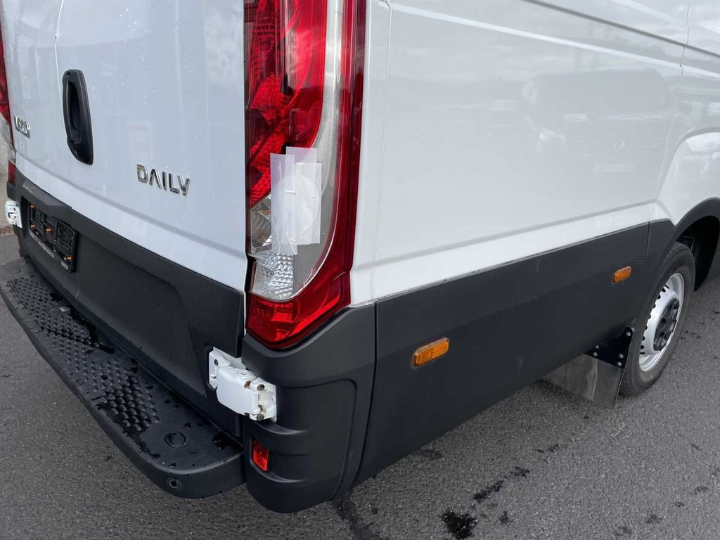 Цельнометаллический фургон Iveco Daily 35 S 16 A8 V *Klima*Automatik*L4.100mm*: фото 9