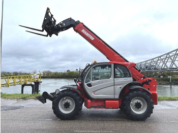 Телескопический погрузчик MANITOU