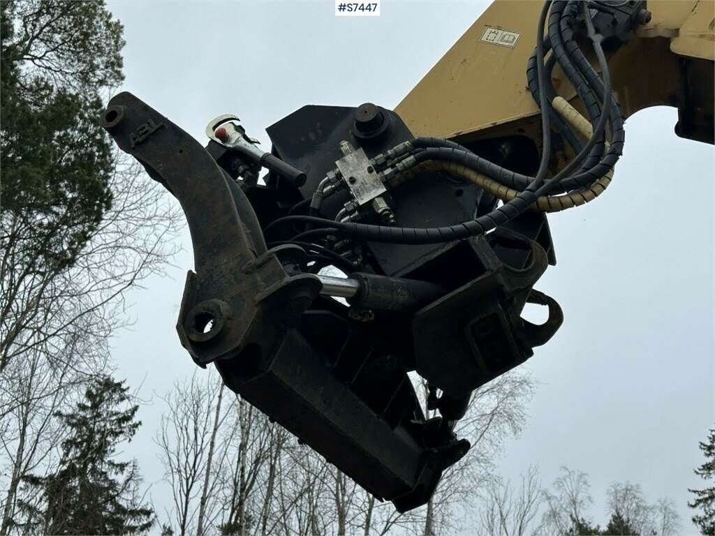 Телескопический погрузчик Caterpillar TH580H Telescopic loader with crane arm: фото 33