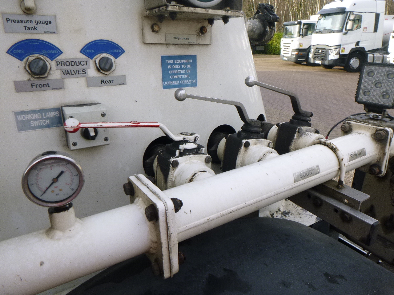 Полуприцеп-цистерна для транспортировки муки Feldbinder Powder tank alu 36 m3 / 1 comp: фото 10
