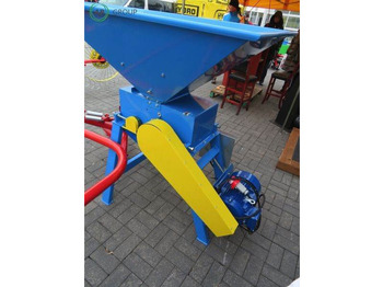 Taret zgniatacz walcowy do zboża - Инвентарь для животноводства