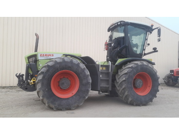 Колёсный трактор CLAAS XERION 3800