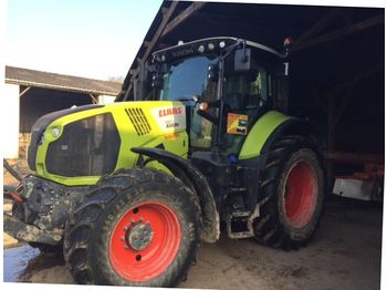 Колёсный трактор Claas AXION 810 CIS