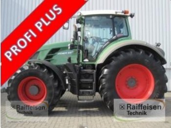 Колёсный трактор Fendt 828 Vario Profi Plus