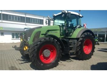 Колёсный трактор Fendt 927 Vario Profi