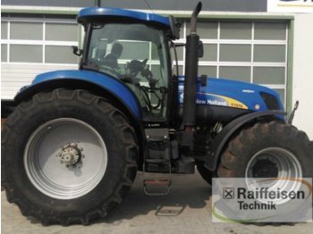 Колёсный трактор New Holland T 7050