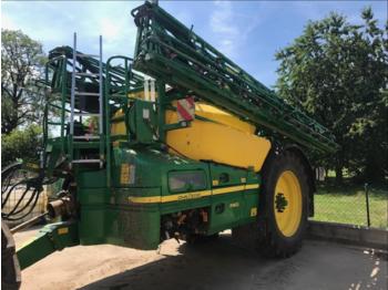 Прицепной опрыскиватель John Deere R 962i
