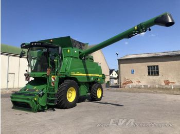 Зерноуборочный комбайн JOHN DEERE W650