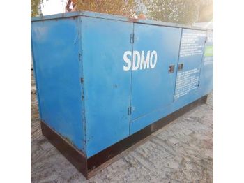 Электрогенератор 2004 SDMO 180KvA Generator c/w John Deere Engine (Non Runner): фото 1