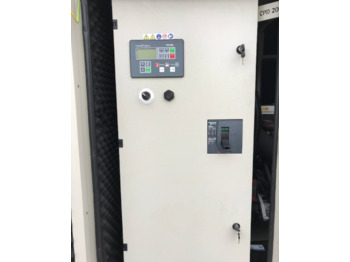 Iveco NEF67TM7 - 220 kVA Generator - DPX-17556  - Электрогенератор: фото 4