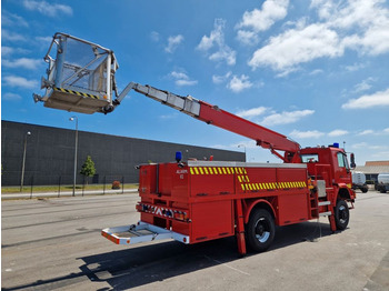 Грузовик с подъемником, Пожарная машина MAN LE280B 4x4 Hebebühne 24 m / Feuerwehr / Skylift: фото 3