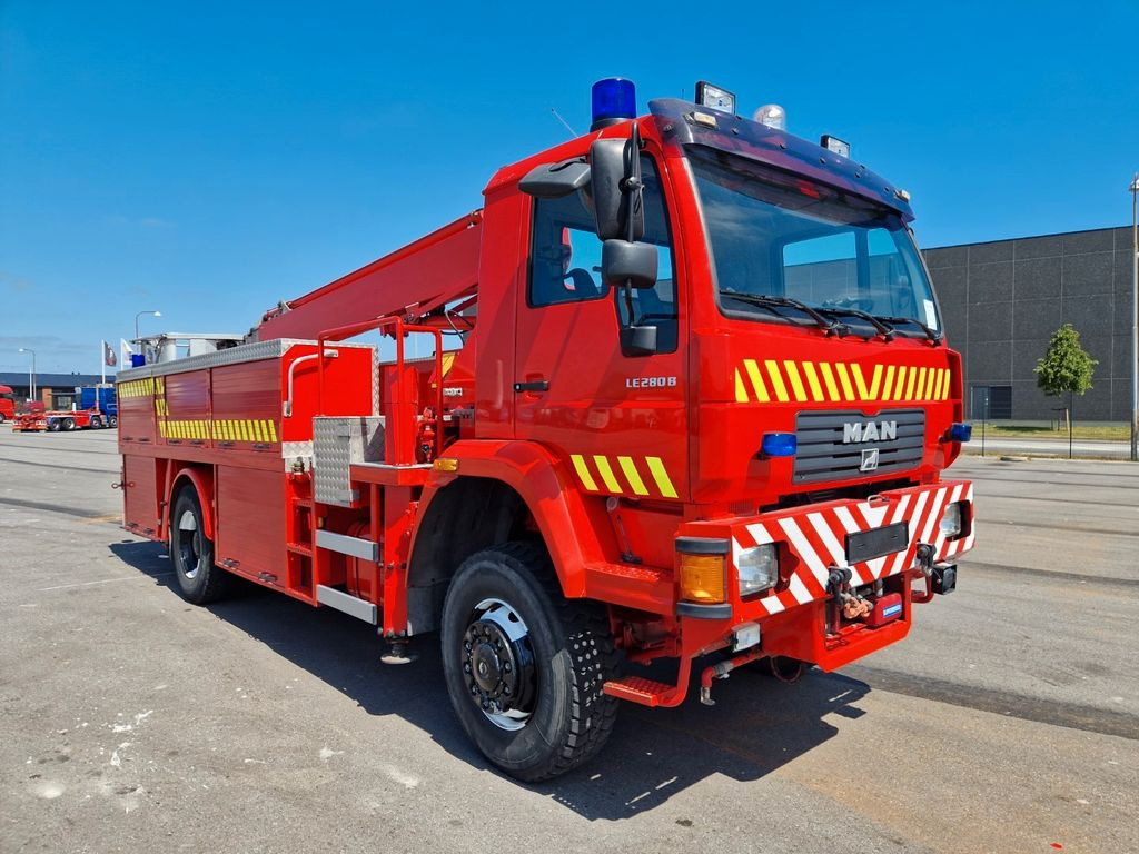 Грузовик с подъемником, Пожарная машина MAN LE280B 4x4 Hebebühne 24 m / Feuerwehr / Skylift: фото 26