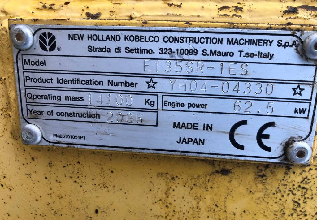 Гусеничный экскаватор New Holland Kobelco E135SR dismantled: only spare parts: фото 6