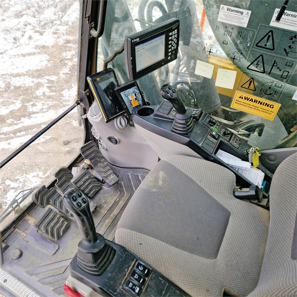 Гусеничный экскаватор Volvo EC380EL: фото 19
