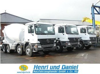 MERCEDES-BENZ 3236 8x4 Tempomat - Автобетоносмеситель