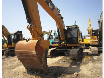 Гусеничный экскаватор CATERPILLAR 325D