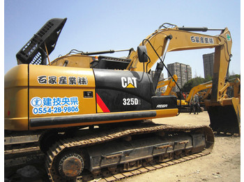 Гусеничный экскаватор CATERPILLAR 325D