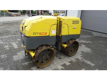 Каток тротуарный Wacker RT82-SC2