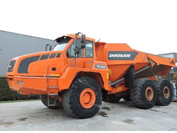 Сочленённый самосвал DOOSAN DA40