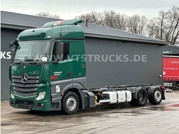 Грузовик-контейнеровоз/ Сменный кузов MERCEDES-BENZ Actros 2536